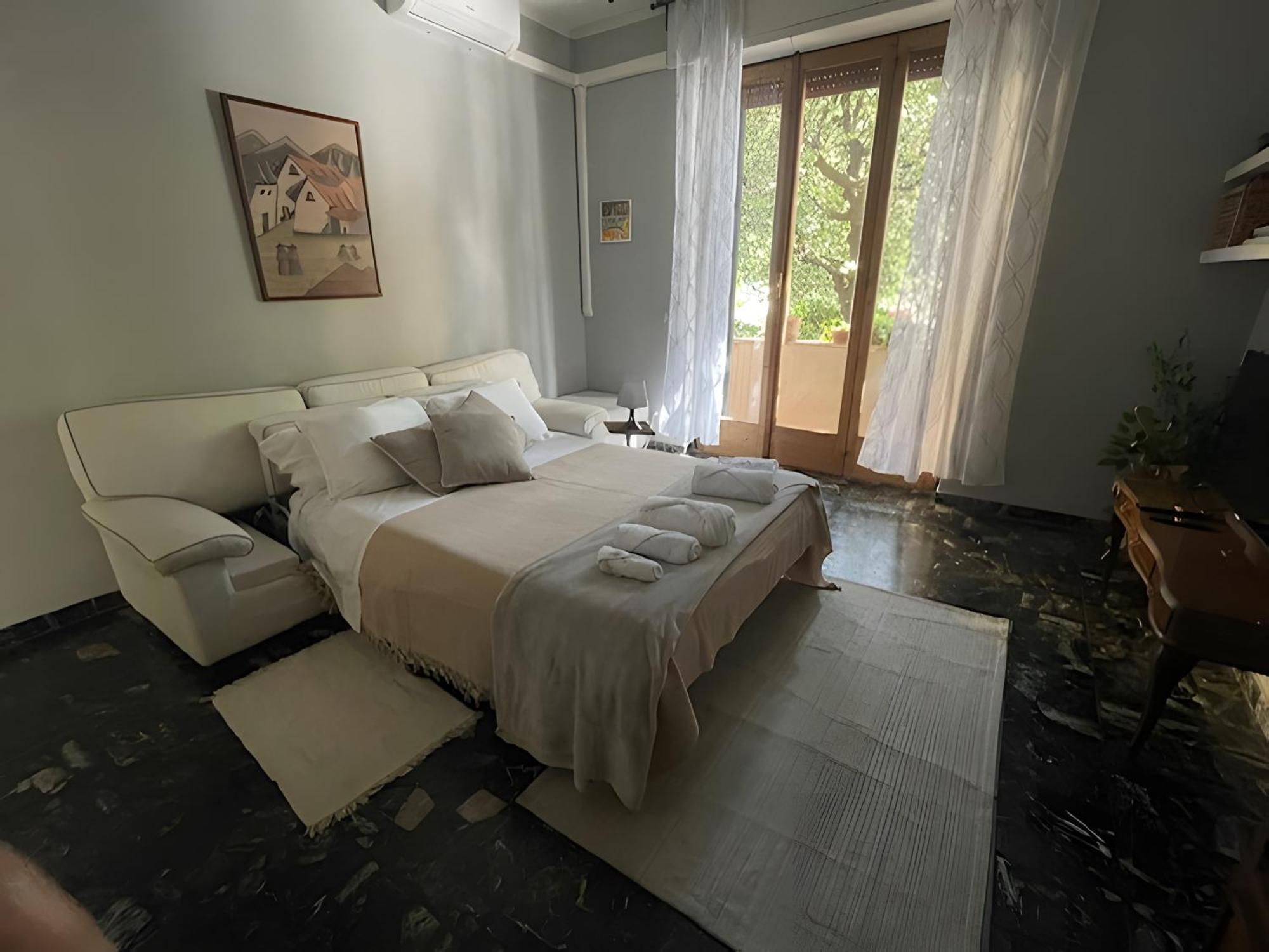 Relax In San Frediano Con Giardino Apartment Firenze Bagian luar foto